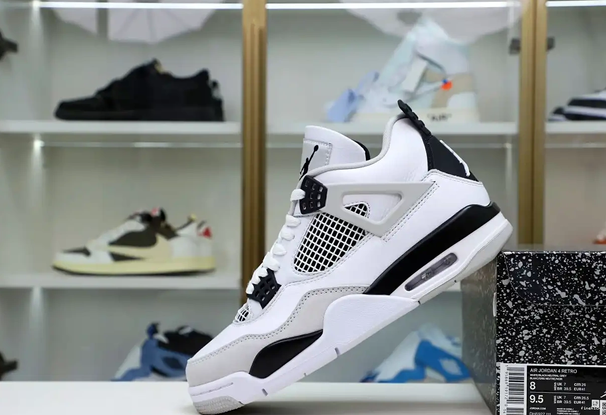 MILITARY JORDAN 4 AIR BLACK 0516